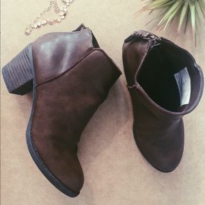 Leather ankle boots